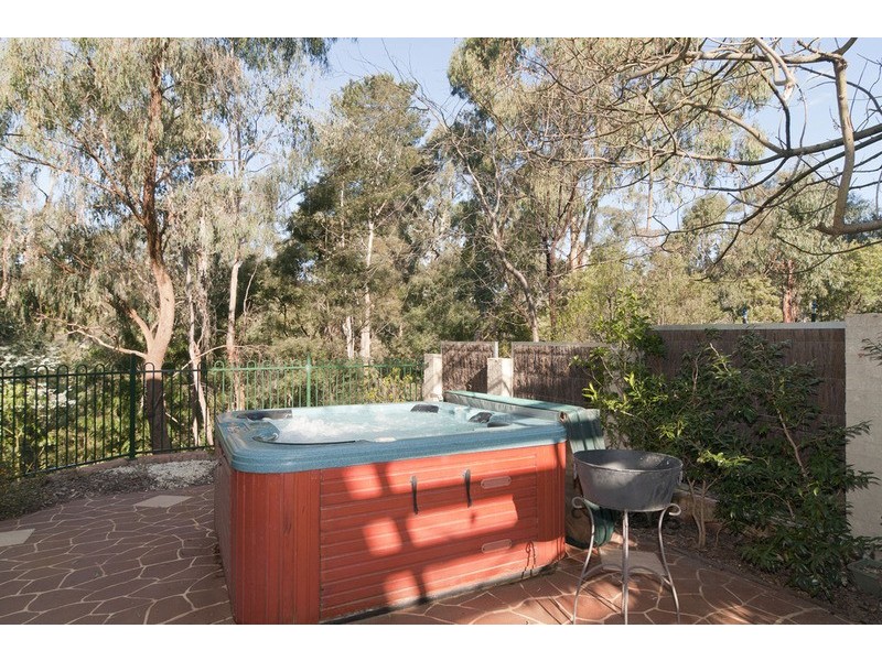 65 Charles Road, Lilydale VIC 3140