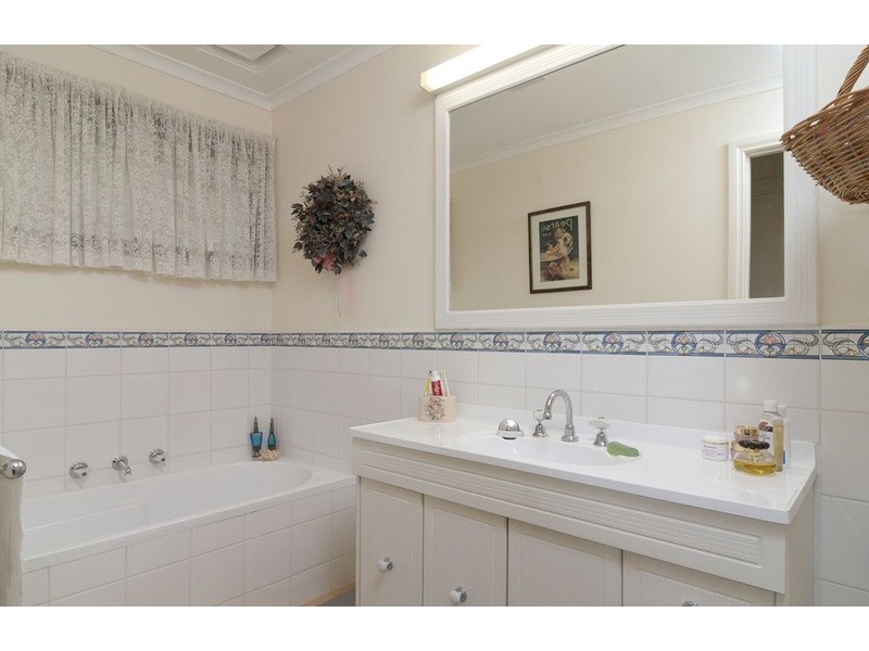 4 Thorpe Street, Lilydale VIC 3140