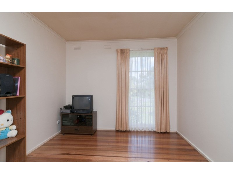 185 Cambridge Road, Mooroolbark VIC 3138