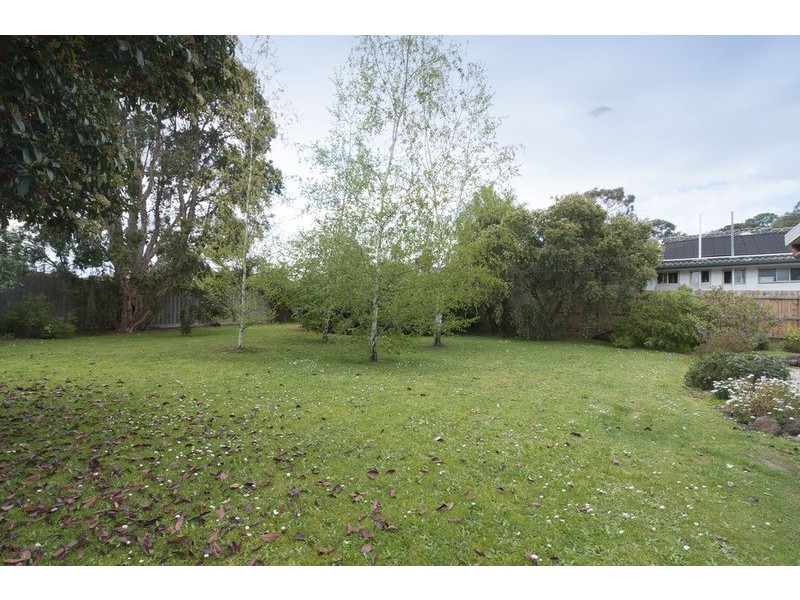 185 Cambridge Road, Mooroolbark VIC 3138