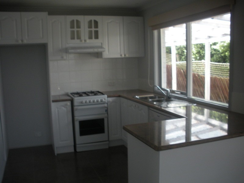 19 Chinook Crescent, Mooroolbark VIC 3138