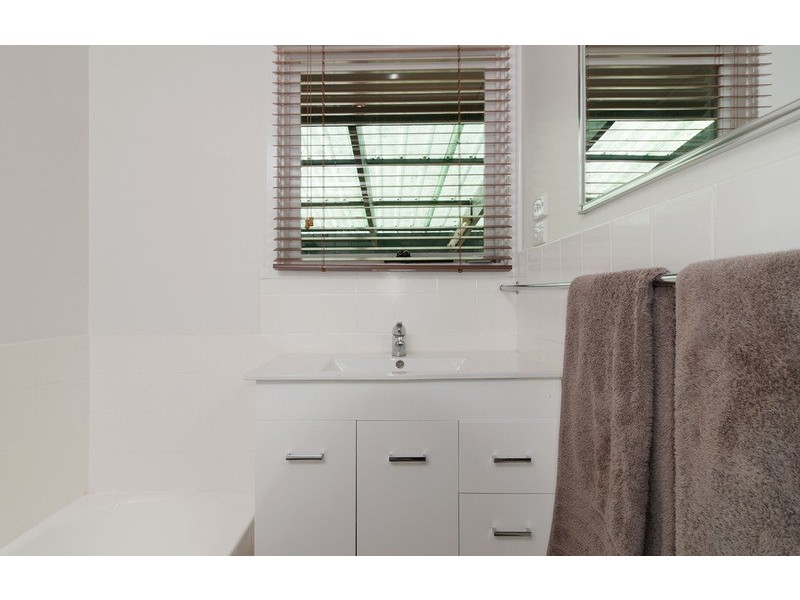 1/111 Cambridge Road, Mooroolbark VIC 3138