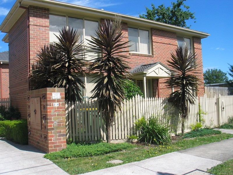 3/2-4 Station Street, Mooroolbark VIC 3138