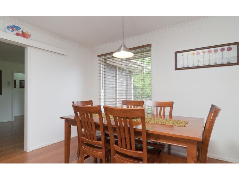 40 Croydondale Drive, Mooroolbark VIC 3138