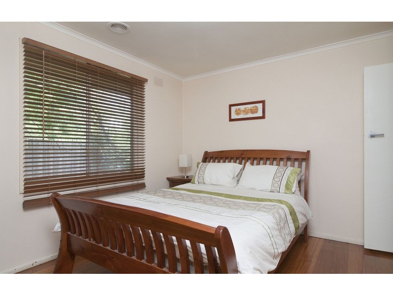 40 Croydondale Drive, Mooroolbark VIC 3138