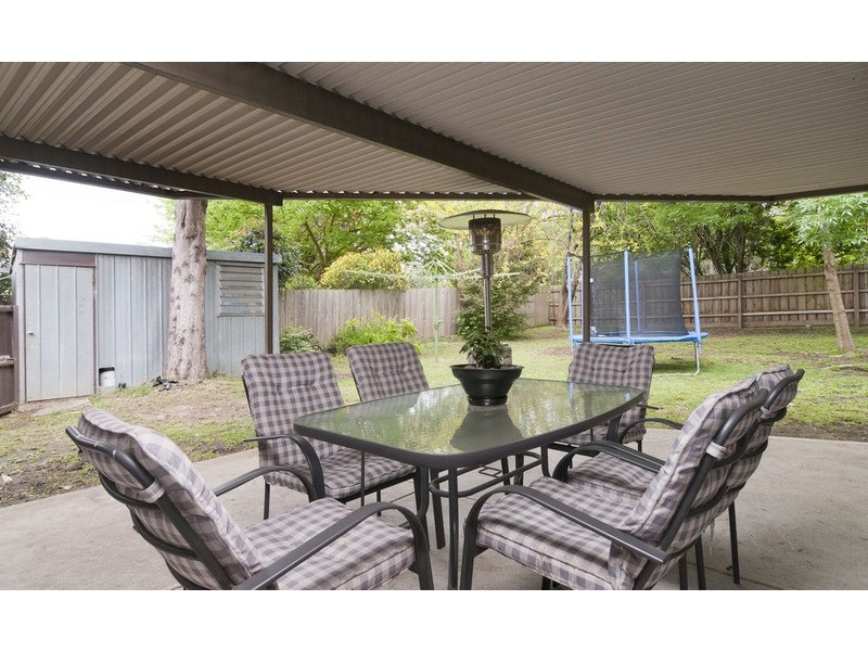 40 Croydondale Drive, Mooroolbark VIC 3138