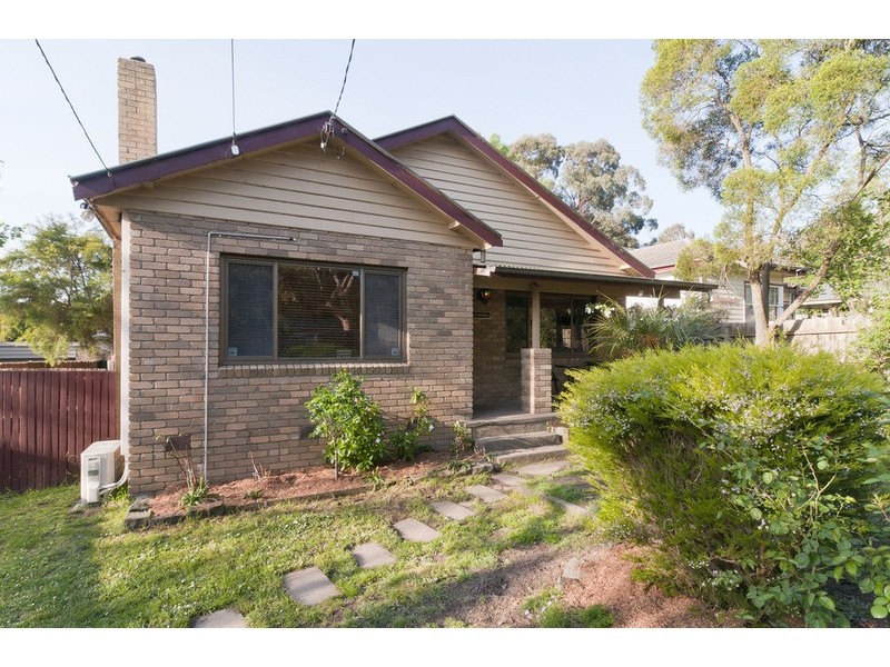1/19 Laird Street, Croydon VIC 3136