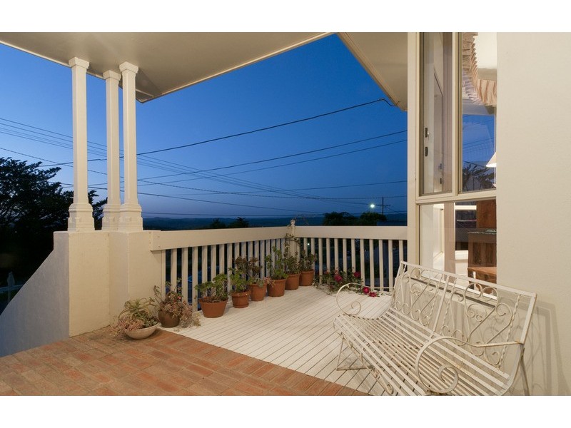 30 Edward Road, Chirnside Park VIC 3116