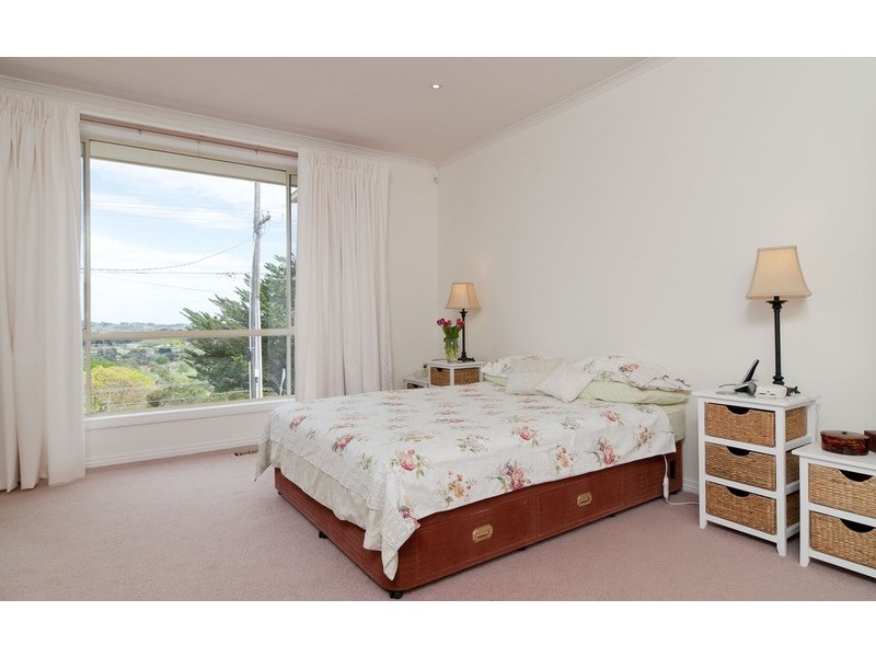 30 Edward Road, Chirnside Park VIC 3116