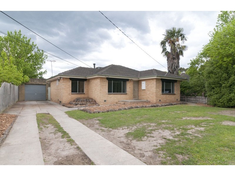 18 Blackburn Road, Mooroolbark VIC 3138