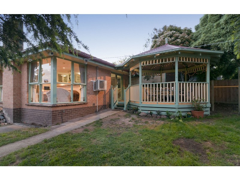 3 Nuraylia Avenue, Croydon VIC 3136