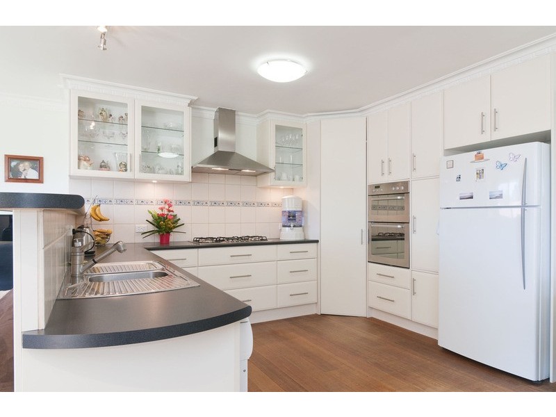 3 Nuraylia Avenue, Croydon VIC 3136