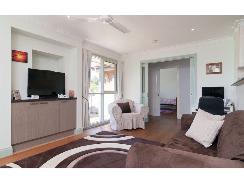 3 Nuraylia Avenue, Croydon VIC 3136