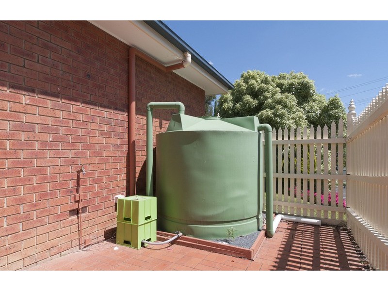 10 Rachael Drive, Mooroolbark VIC 3138