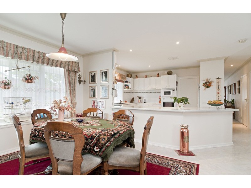 5 Oxley Court, Chirnside Park VIC 3116