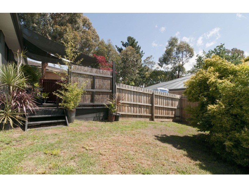 5 Uralla Court, Mooroolbark VIC 3138