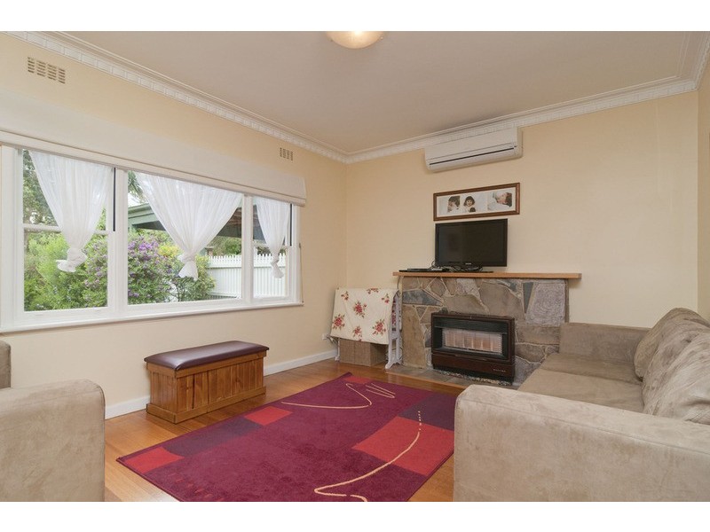 32 Pascoe Avenue, Croydon VIC 3136