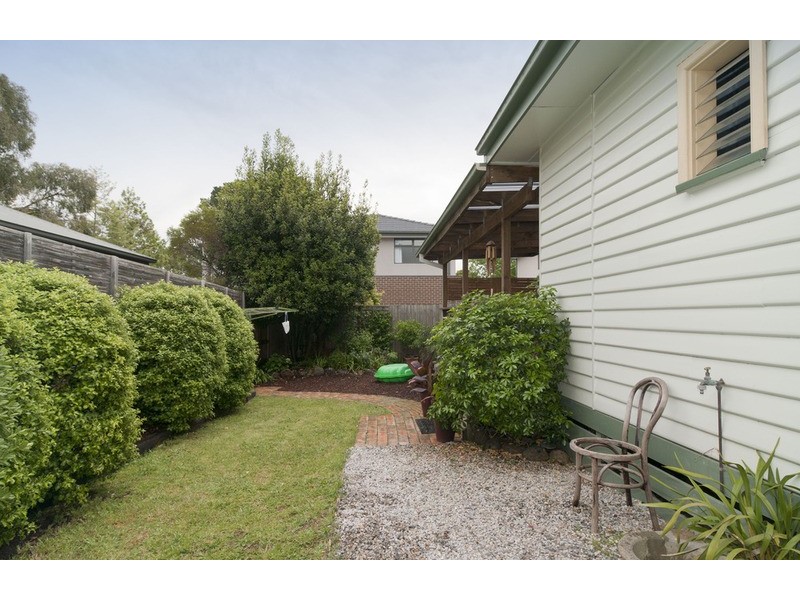 32 Pascoe Avenue, Croydon VIC 3136