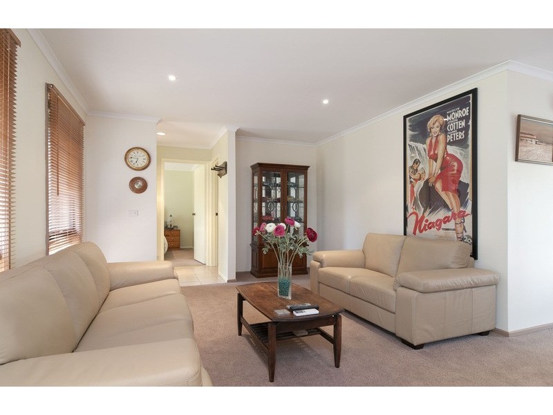3 Summerhill Park Drive, Mooroolbark VIC 3138
