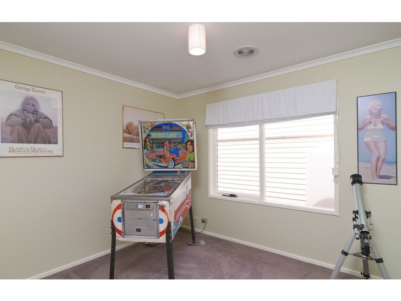 3 Summerhill Park Drive, Mooroolbark VIC 3138