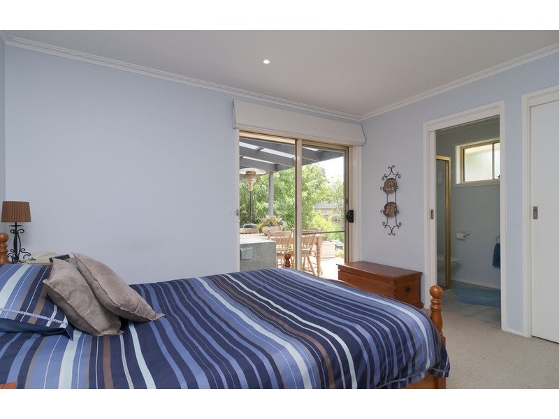 115 Lomond Avenue, Kilsyth VIC 3137