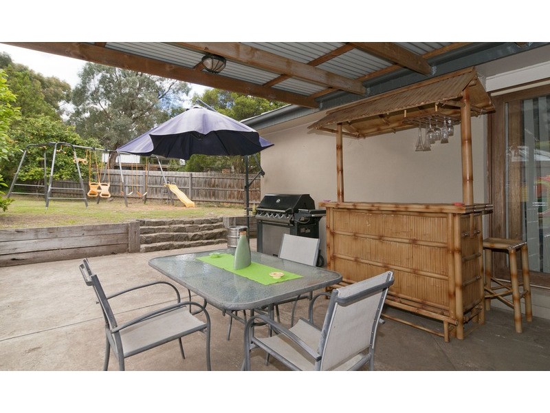 3 Rene Court, Montrose VIC 3765