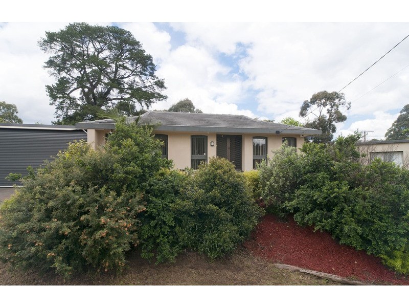 3 Rene Court, Montrose VIC 3765