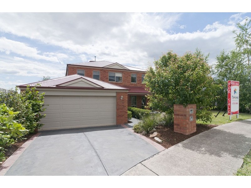 7 Freshfield Avenue, Mooroolbark VIC 3138