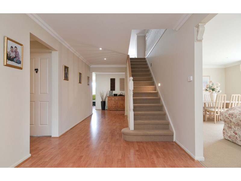 7 Freshfield Avenue, Mooroolbark VIC 3138