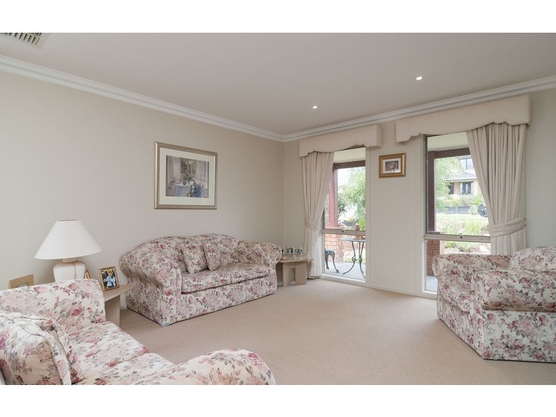 7 Freshfield Avenue, Mooroolbark VIC 3138