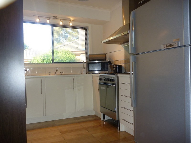 2 Moana Drive, Mooroolbark VIC 3138