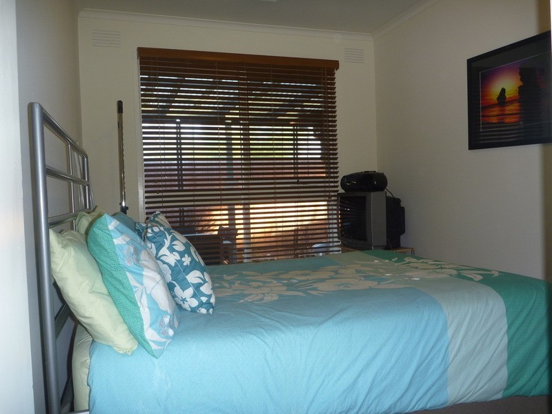 2 Moana Drive, Mooroolbark VIC 3138