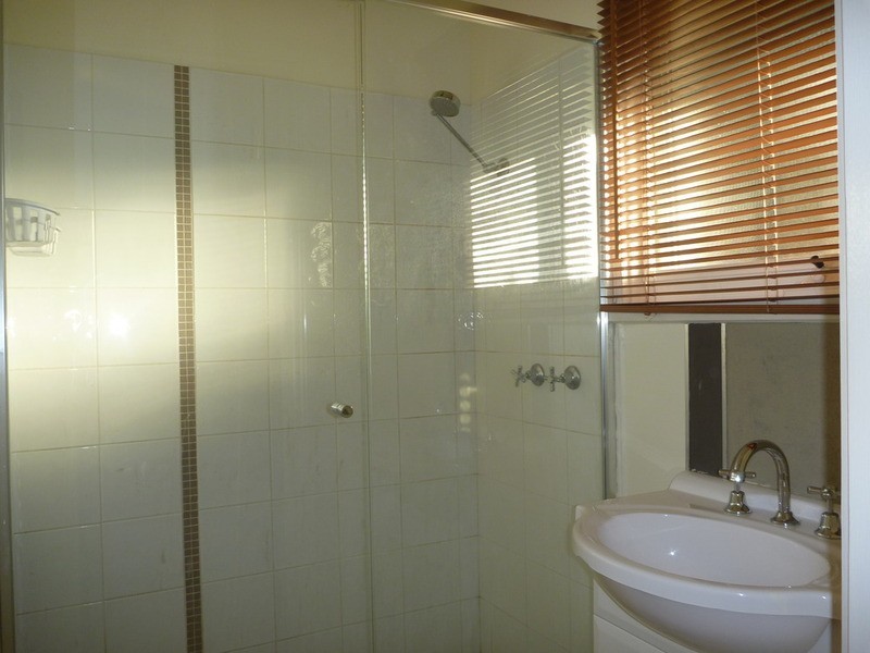 2 Moana Drive, Mooroolbark VIC 3138