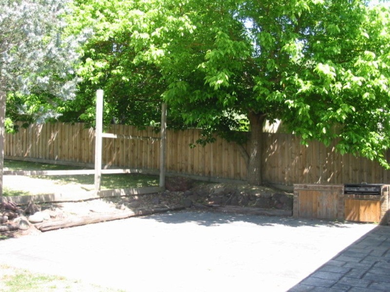 26 Tamworth Road, Kilsyth VIC 3137