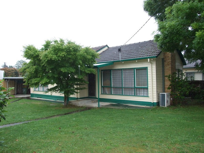 7 Andrew Street, Mooroolbark VIC 3138