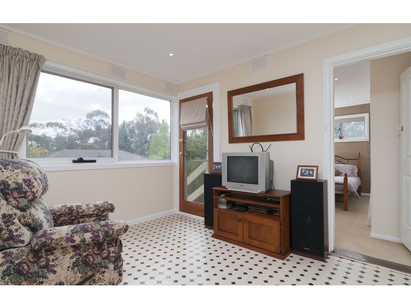 21 Alford Avenue, Mooroolbark VIC 3138
