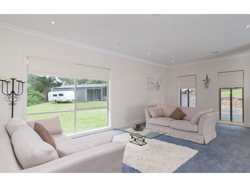 26 Pine Road, Mooroolbark VIC 3138