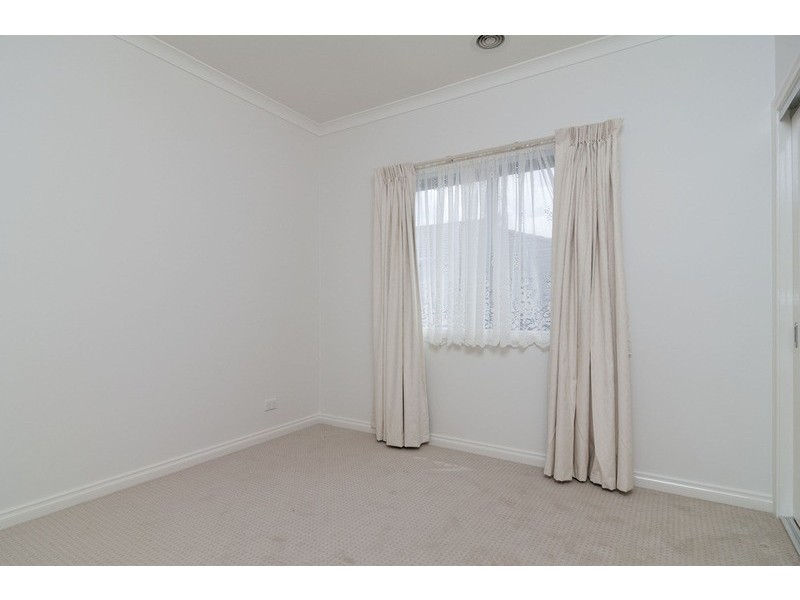 3/110 ‘The Oaks’ Hull Road, Croydon VIC 3136
