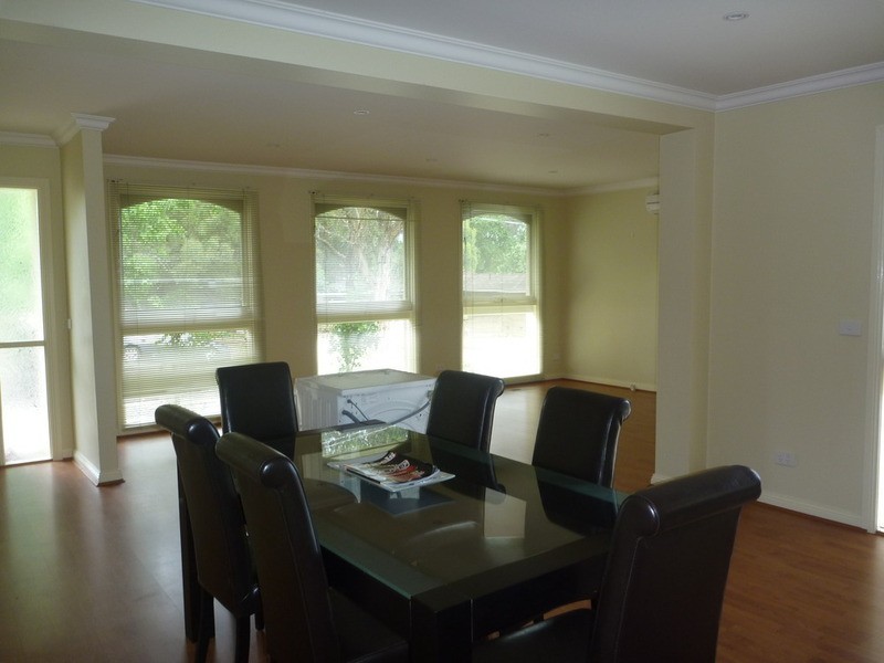 11 Bulga Street, Mooroolbark VIC 3138