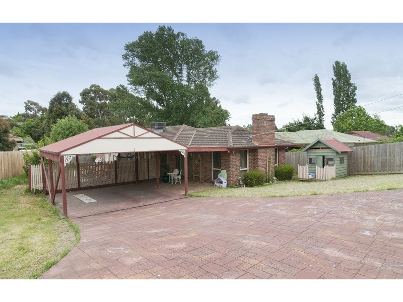 15 Huntingdale Drive, Chirnside Park VIC 3116