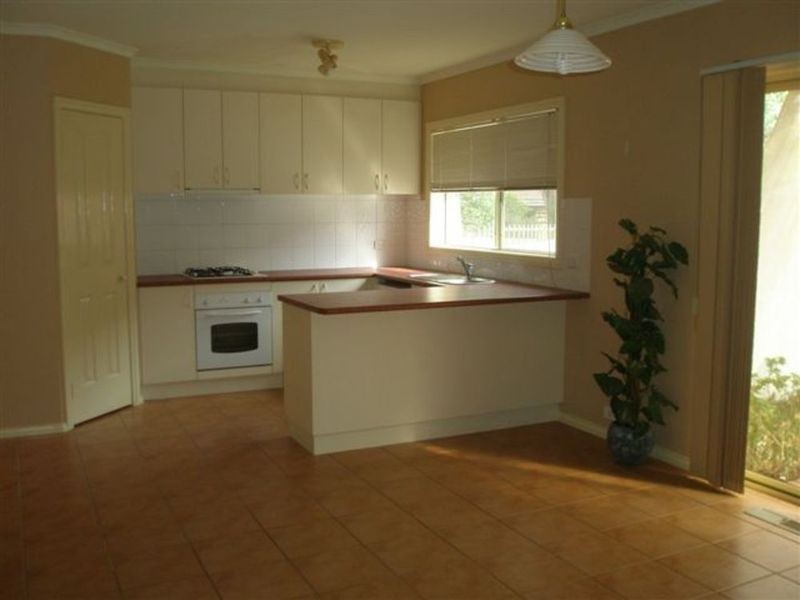 7 Winyard Drive, Mooroolbark VIC 3138