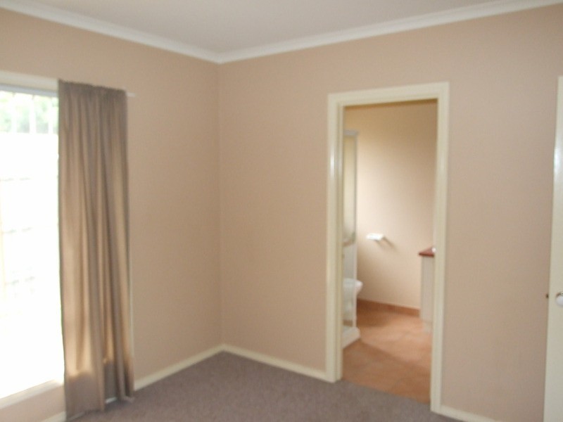7 Winyard Drive, Mooroolbark VIC 3138