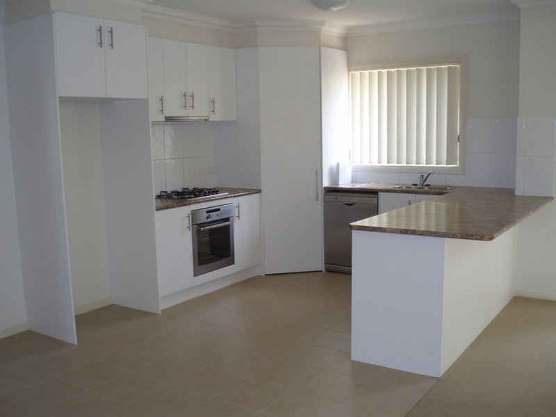 10A Wainwright Avenue, Mooroolbark VIC 3138