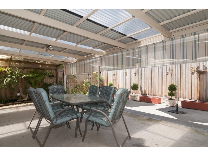 15 Lancaster Road, Mooroolbark VIC 3138