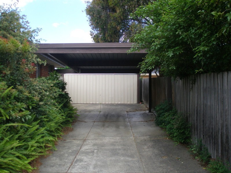 10 Wimbledon Court, Mooroolbark VIC 3138