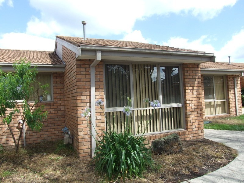 4/18 Surrey Road, Croydon VIC 3136