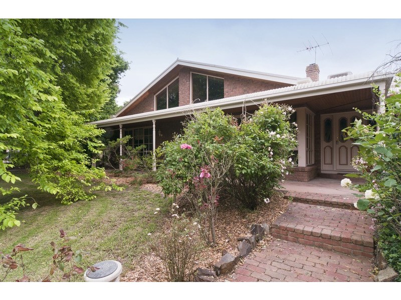 114-118 Taylor Road, Mooroolbark VIC 3138