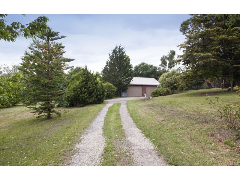 114-118 Taylor Road, Mooroolbark VIC 3138