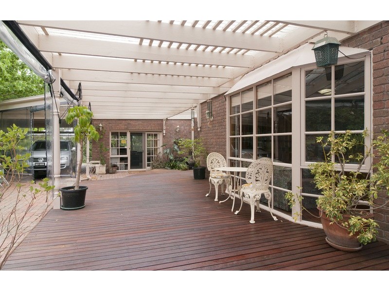 114-118 Taylor Road, Mooroolbark VIC 3138