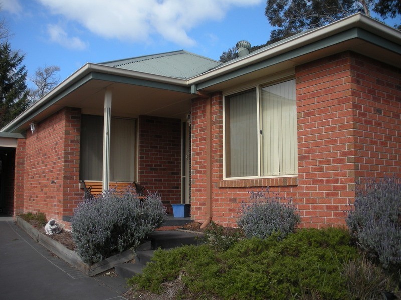 6/40-42 Newman Road, Mooroolbark VIC 3138